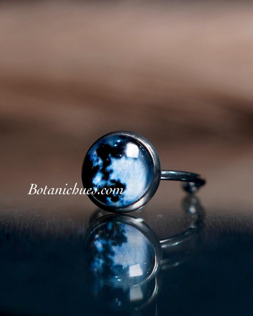 Luna Mystique Ring